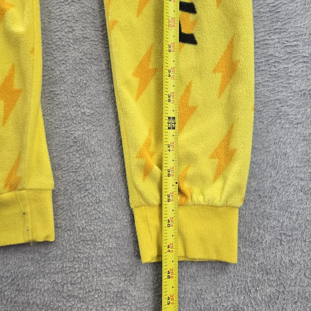Pokemon‎ Kids Sleepwear S Yellow One Piece Graphic Print Fleece Pikachu Pokeball